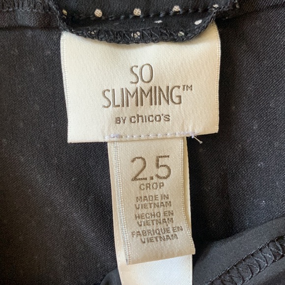 CHICO’S (2.5) Cropped Pant - Picture 3 of 3